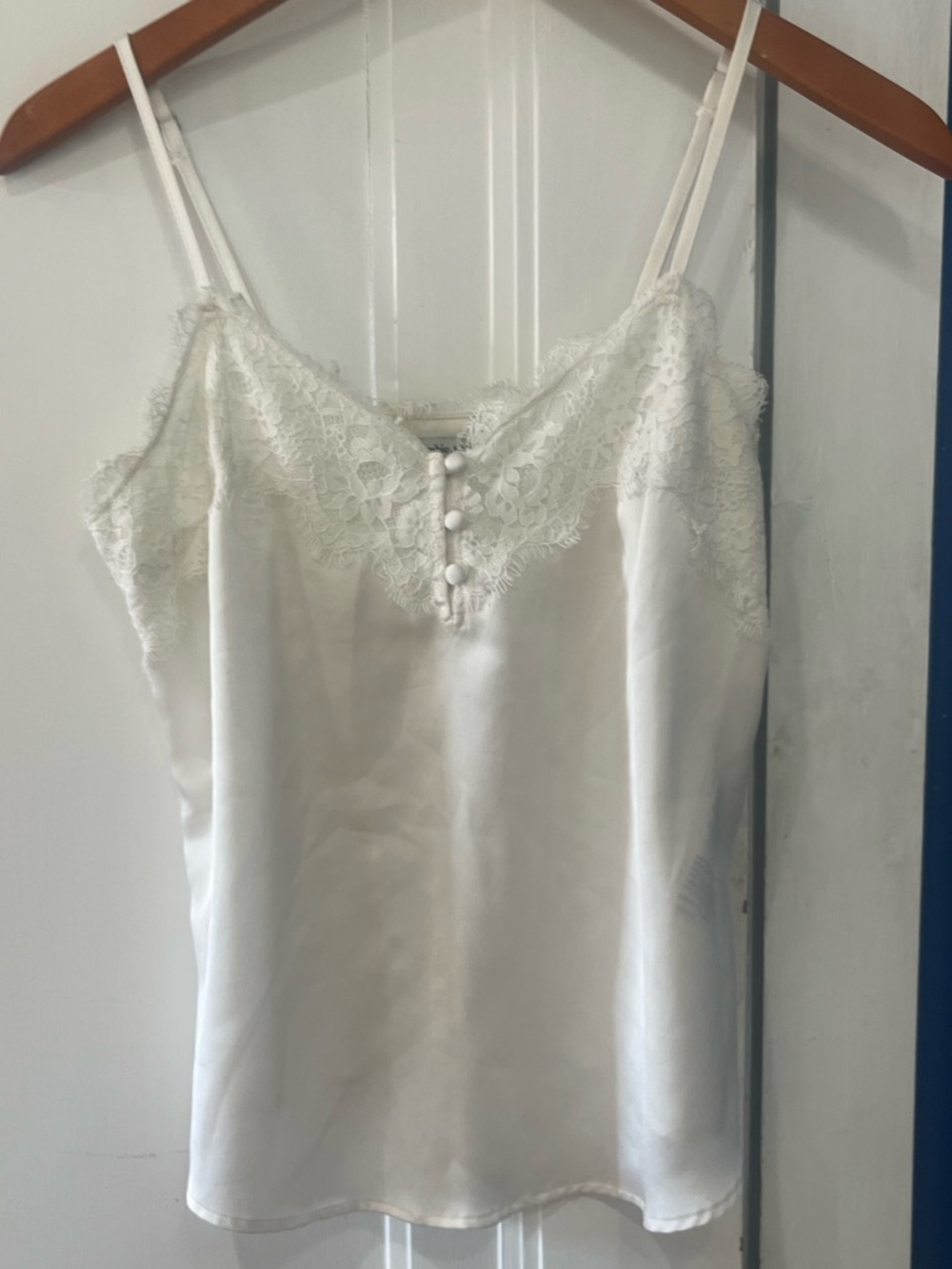 Abercrombie & Fitch White Lace Trim Satin Cami - Picture 2 of 4
